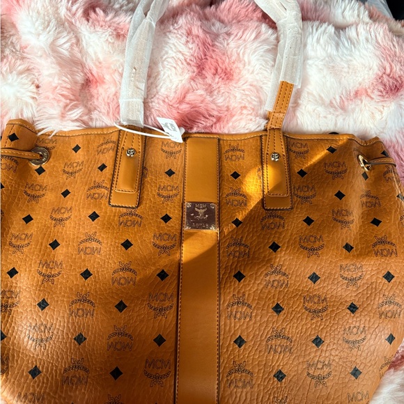 MCM Tan Logo Tote and Pouch Set - Picture 2 of 2
